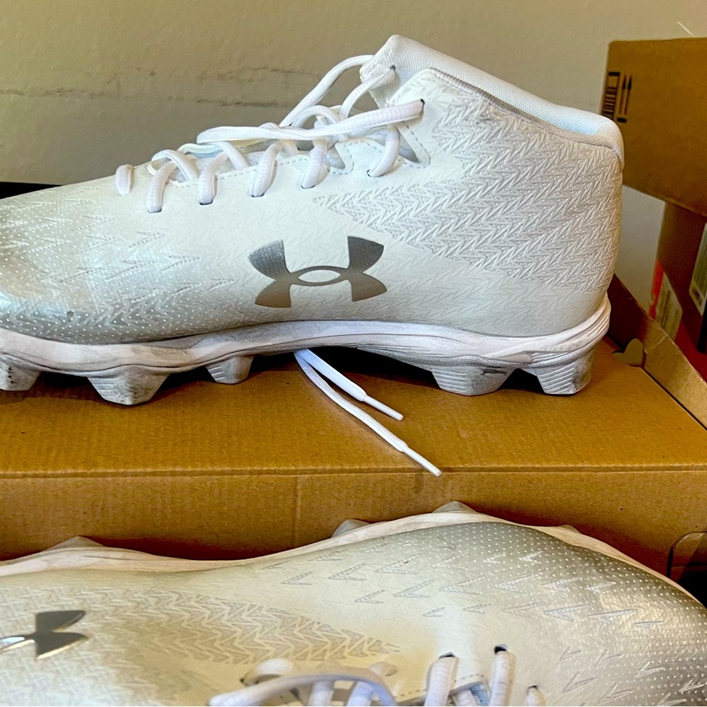 Under Armour Spotlight Fran RM 4.0 men’s size 14 Football Cleats